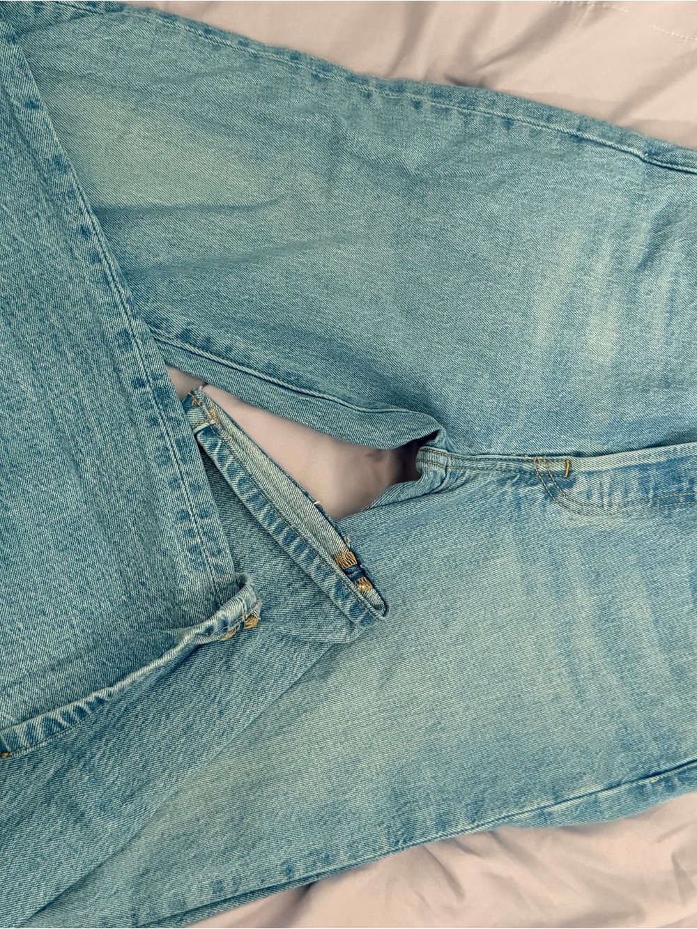 Levi's High-Rise Light Blue Women's Jeans